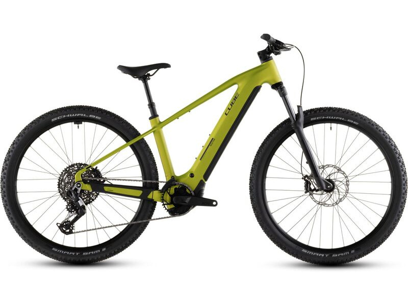 CUBE Reaction Hybrid Race 800 click to zoom image
