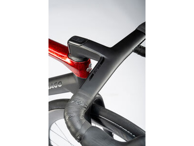 COLNAGO C72 Disc 2026 Carbon Road Race Bike with Dura Ace Di2, ENVE 4.5 SES click to zoom image