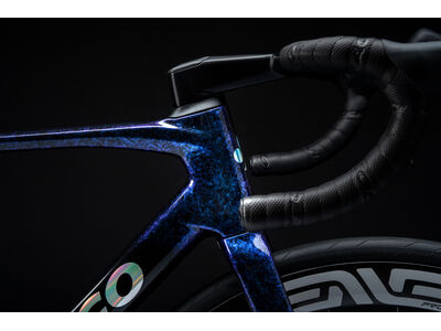 COLNAGO V5rs Disc 2025 Carbon Road Complete Bike Dura Ace Di2 click to zoom image