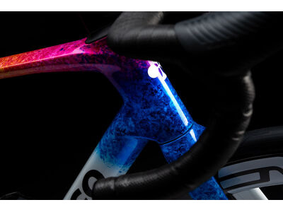 COLNAGO V5rs Disc 2025 Carbon Road Complete Bike Dura Ace Di2 click to zoom image