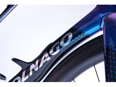 COLNAGO Y1RS Disc 2026 Carbon TT Aero Bike Dura Ace Di2 click to zoom image
