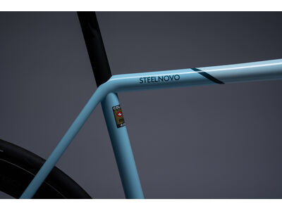 COLNAGO Steelnovo Steel Road Frame Set Light Blue click to zoom image