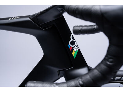 COLNAGO Y1RS Disc 2025 Carbon TT Aero Frameset click to zoom image
