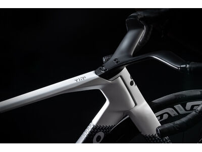 COLNAGO Y1RS Disc 2025 Carbon TT Aero Frameset click to zoom image