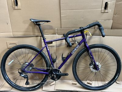 GENESIS Croix De Fer 50 Medium MD Stone Temple Violets click to zoom image