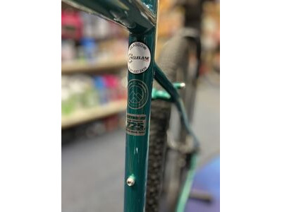 GENESIS Croix De Fer 40 Medium click to zoom image