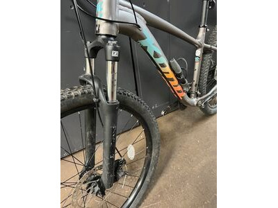 KONA Lana'I Grey Medium MD Grey  click to zoom image