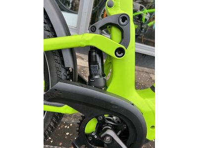 VELO DE VILLE FEB 990 Shimano CUES 9 48cm Lime Green Matt  click to zoom image