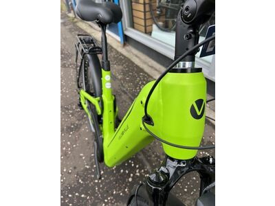 VELO DE VILLE FEB 990 Shimano CUES 9 48cm Lime Green Matt  click to zoom image